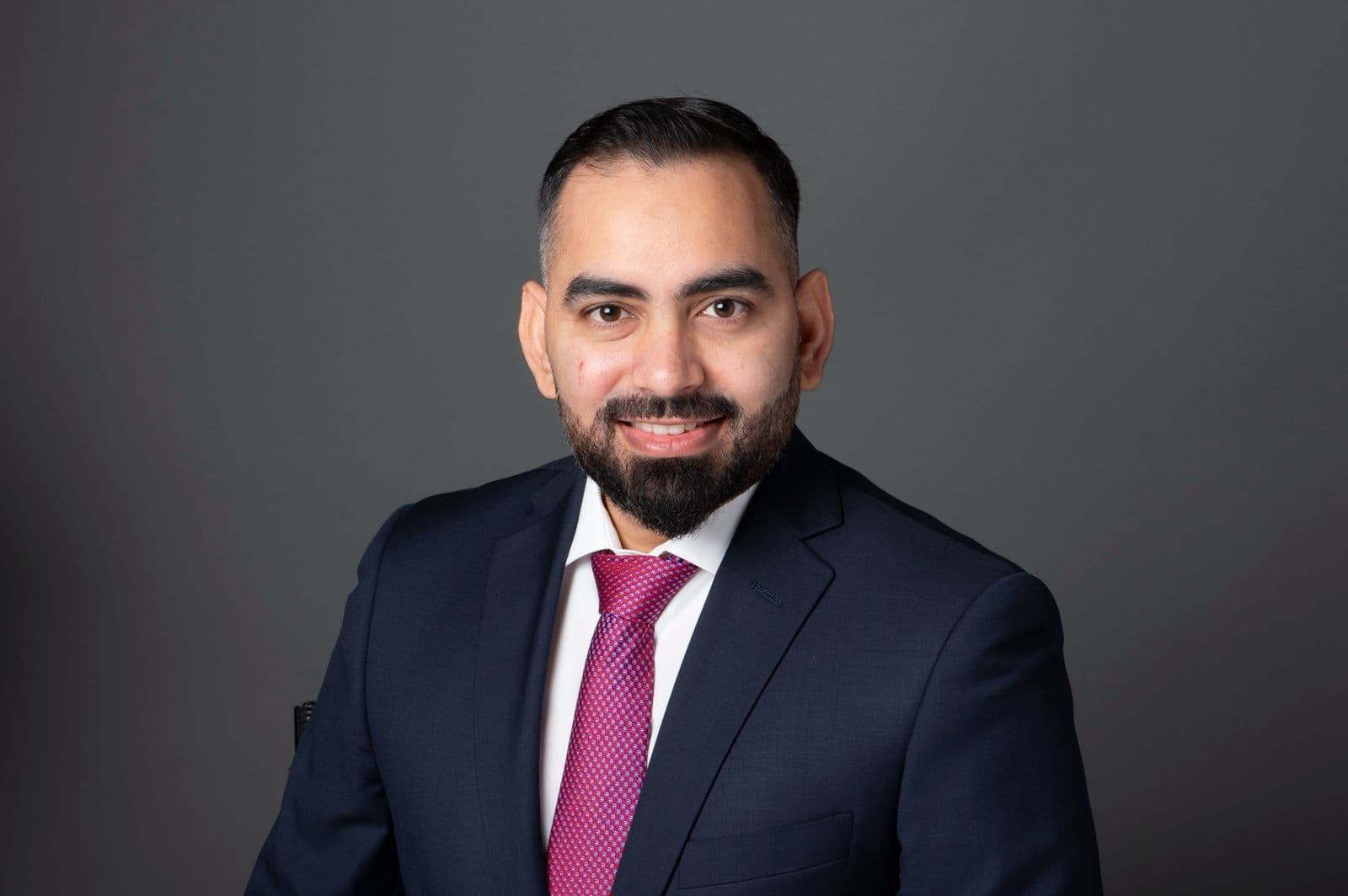 Imran Ahmad — Real Estate Investment Advisor, Dubai